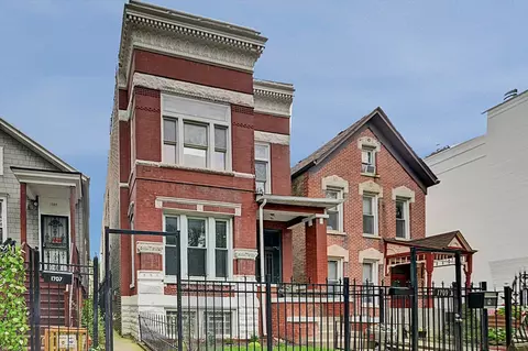 1709 W Huron St, Chicago, IL 60622