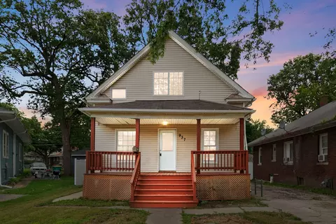 937 W Park Ave, Joliet, IL 60436