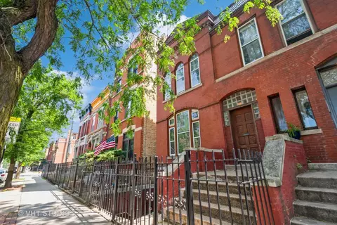 717 S Loomis St, Chicago, IL 60607