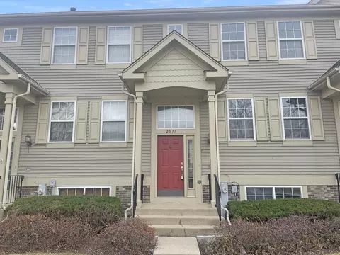 2571 N Augusta Dr, Wadsworth, IL 60083