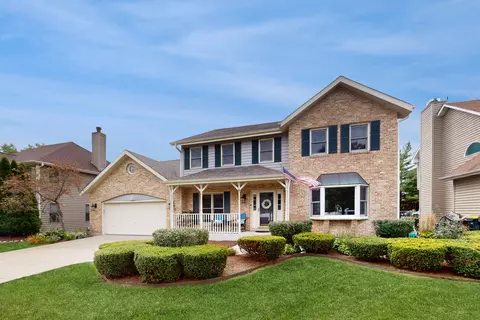 1476 Plum Grove Ct, Carol Stream, IL 60188