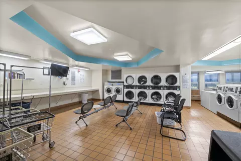 400 E Randolph St #3902, Chicago, IL 60601 photo 49