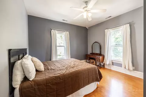 Bedroom - 24 Rugby Pl, Elgin, IL 60120 photo 3 of 6