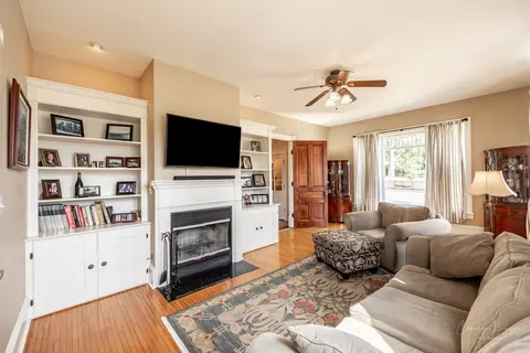 Other - 24 Rugby Pl, Elgin, IL 60120 photo 1 of 4
