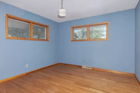 214 E Van Alstyne St, Cullom, IL 60929 photo 18