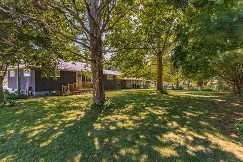 214 E Van Alstyne St, Cullom, IL 60929 photo 3