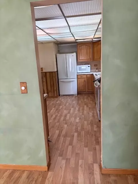 Entry Way - 511 Thomas Rd, Bolingbrook, IL 60440 photo 2 of 2