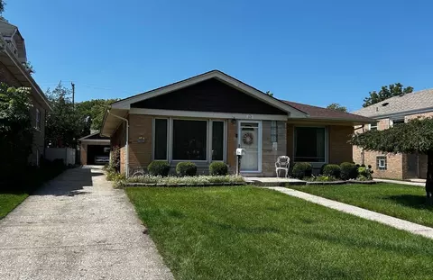 4416 Oak Ave, Lyons, IL 60534