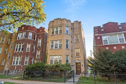 8037 S Ellis Ave, Chicago, IL 60619