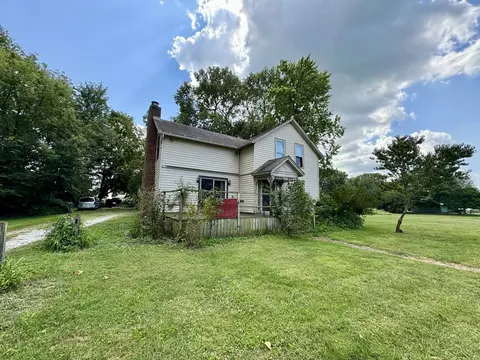 611 W Lincoln Ave, Onarga, IL 60955