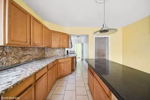 Kitchen - 723 E 91st Pl, Chicago, IL 60619 photo 3 of 3