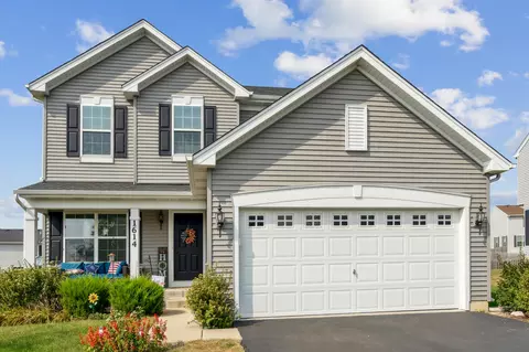 1614 Powderhorn Dr, Volo, IL 60020