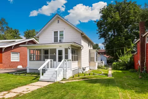 308 7th Ave, Sterling, IL 61081