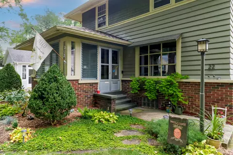 22 Briarwood Ave, Normal, IL 61761 photo 3