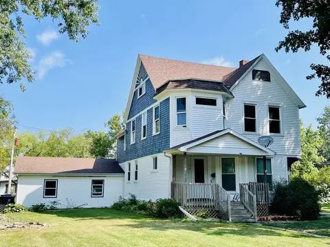 224 W Seminole St, Dwight, IL 60420