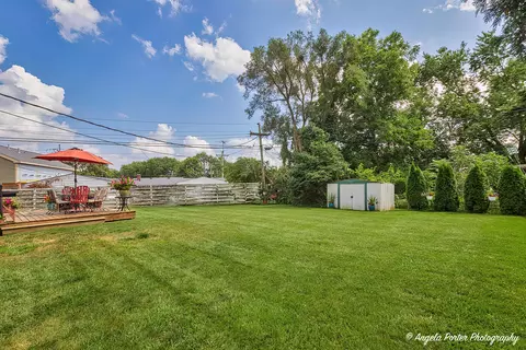 1615 May Dr, Johnsburg, IL 60051 photo 26