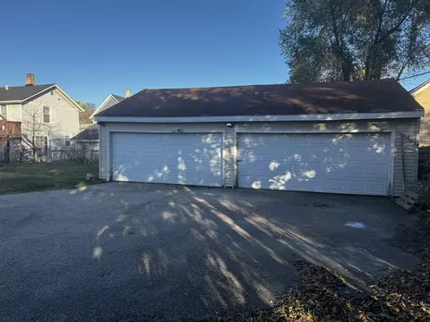 213 Ann St, Elgin, IL 60120 photo 7