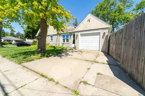 5 N 6th Ave, Des Plaines, IL 60016 photo 5