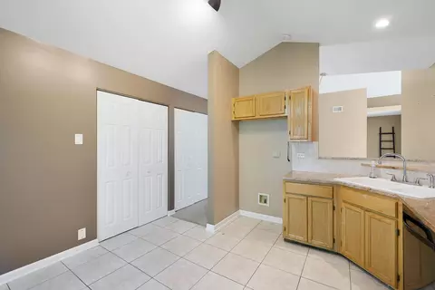 366 Ashford Cir #3, Bartlett, IL 60103 photo 8