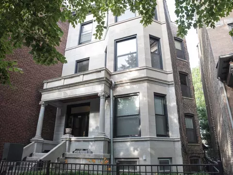 3653 N Magnolia Ave, Chicago, IL 60613