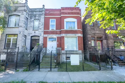 2851 W Wilcox St, Chicago, IL 60612