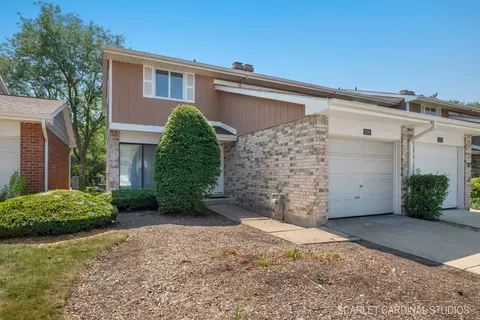 1234 Exeter Ct #0, Wheaton, IL 60189