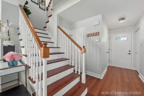 1234 Exeter Ct #0, Wheaton, IL 60189 photo 2