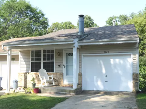 1228 Riverwood Dr, Algonquin, IL 60102
