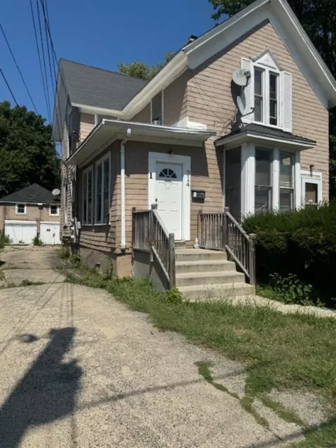 314 Ann St, Elgin, IL 60120