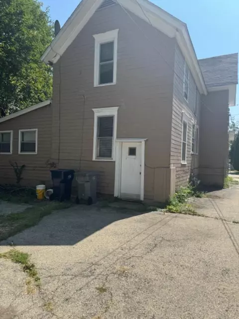 314 Ann St, Elgin, IL 60120 photo 5