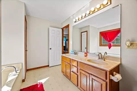 1101 Turtle Creek Ct, Normal, IL 61761 photo 17