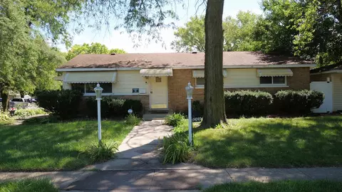 14049 S Claire Blvd, Robbins, IL 60472