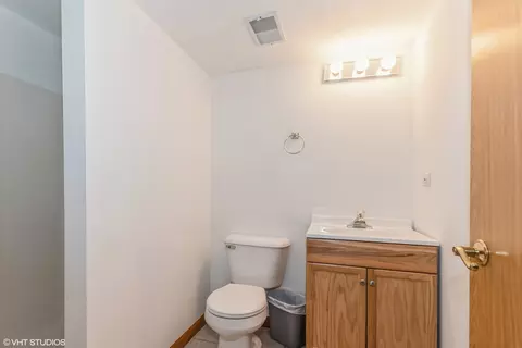 Bath - 24204 Simo Dr, Plainfield, IL 60586 photo 3 of 3