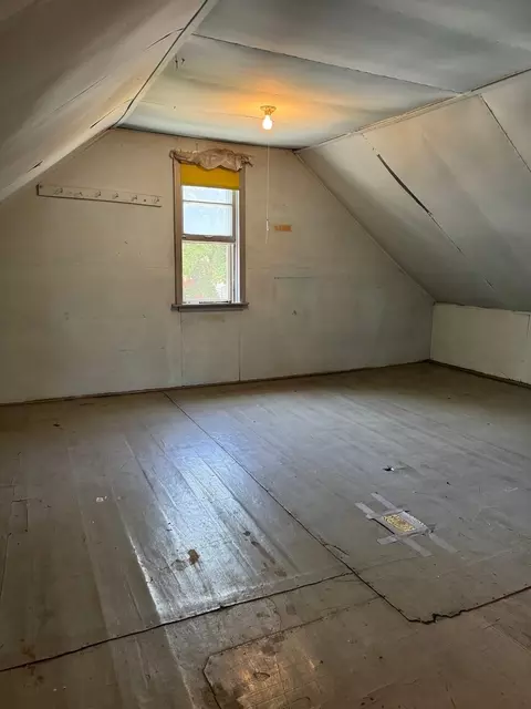 Bedroom - 3949 S Artesian Ave, Chicago, IL 60632 photo 4 of 4