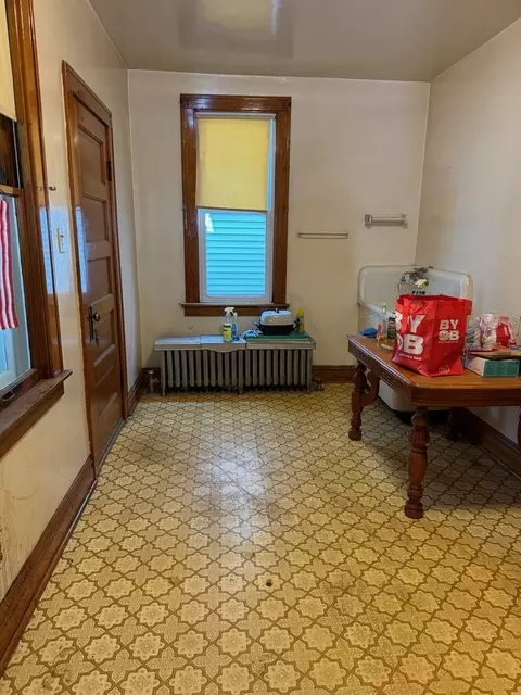 Kitchen - 3949 S Artesian Ave, Chicago, IL 60632 photo 1 of 1