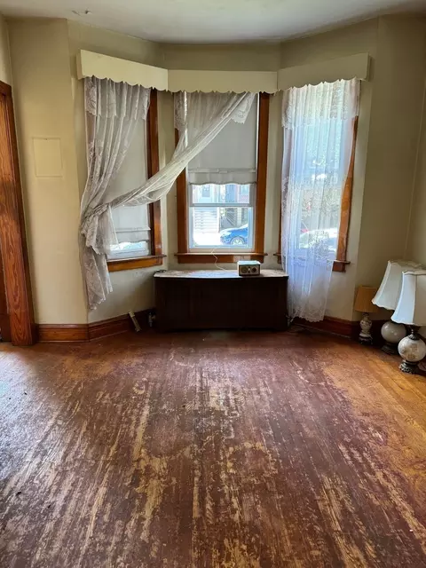 Living - 3949 S Artesian Ave, Chicago, IL 60632 photo 1 of 3