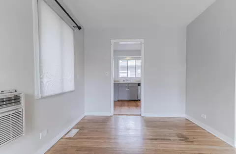 1102 Williams Ave, Deerfield, IL 60015 photo 5