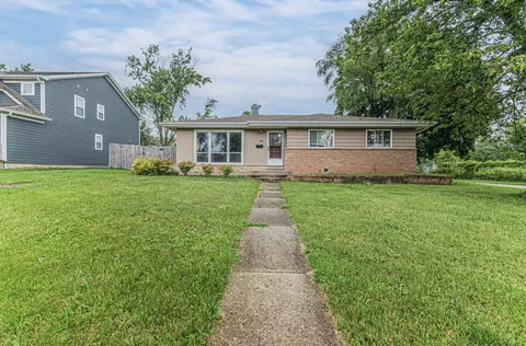1102 Williams Ave, Deerfield, IL 60015