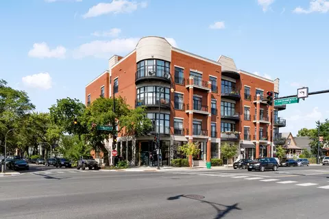 2954 W Irving Park Rd #2E, Chicago, IL 60618