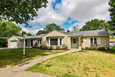 2512 Guilford Rd, Rockford, IL 61107