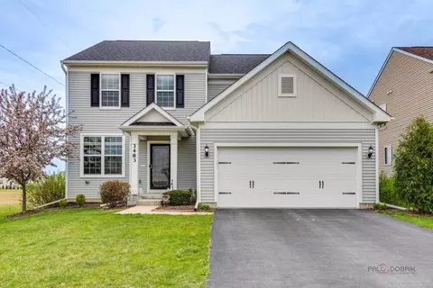3483 Birch Ln, Naperville, IL 60564