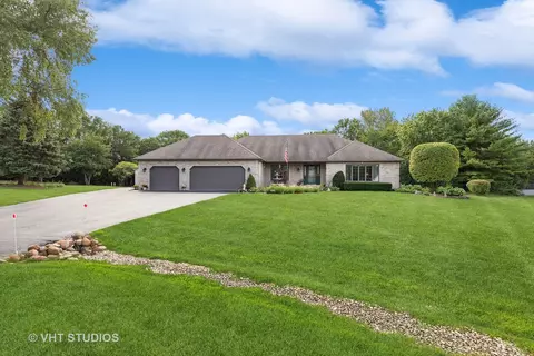 12021 W Castle Dr, Mokena, IL 60448