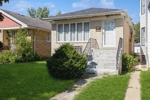 3016 East Ave, Berwyn, IL 60402