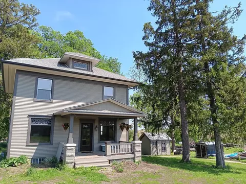 201 E Center St, Rock City, IL 61070