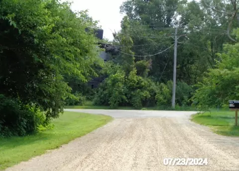 3569 W Egan Rd, Leaf River, IL 61047 photo 7