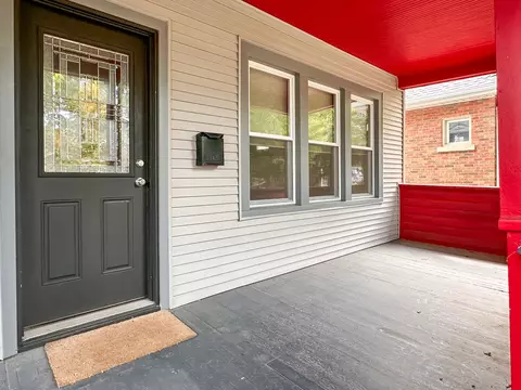 1801 Grey Ave, Evanston, IL 60201 photo 2