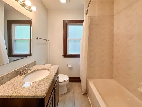1801 Grey Ave, Evanston, IL 60201 photo 13
