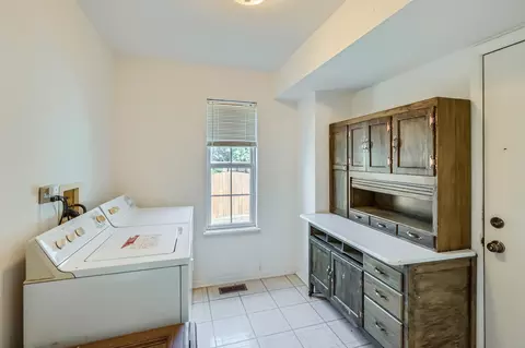 1346 Geneva Ln, Bartlett, IL 60103 photo 25