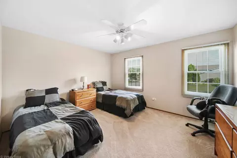 Bedroom - Undisclosed, Wheaton, IL 60189 photo 3 of 4
