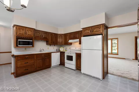 Kitchen - 1055 Reckinger Rd, Aurora, IL 60505 photo 1 of 1